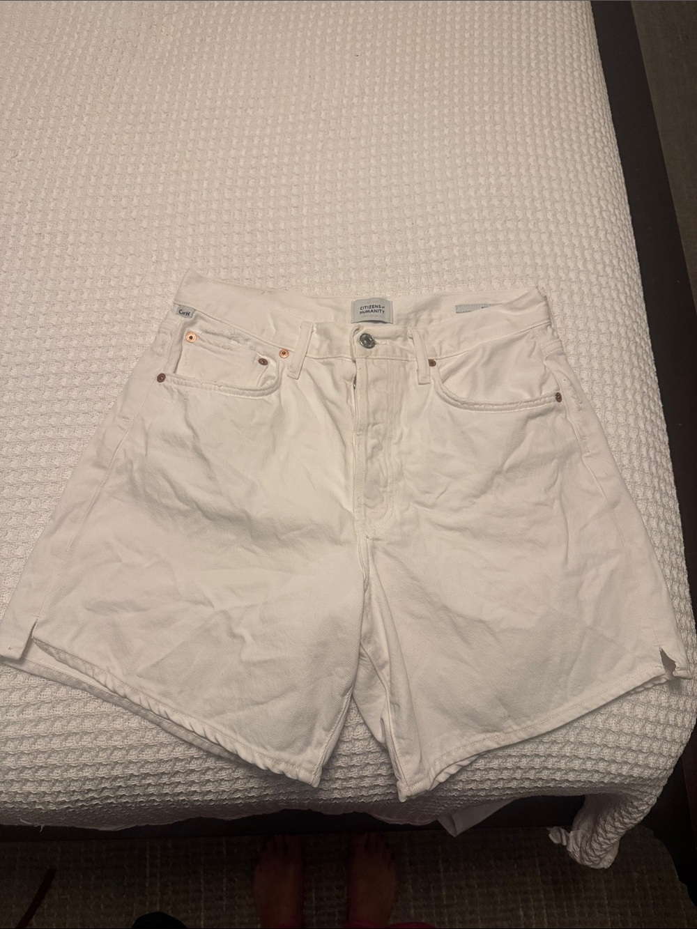 Citizens Of Humanity White MarlowHigh-Rise Denim Bermudas
